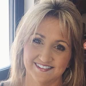 Meet your Posher, Connie