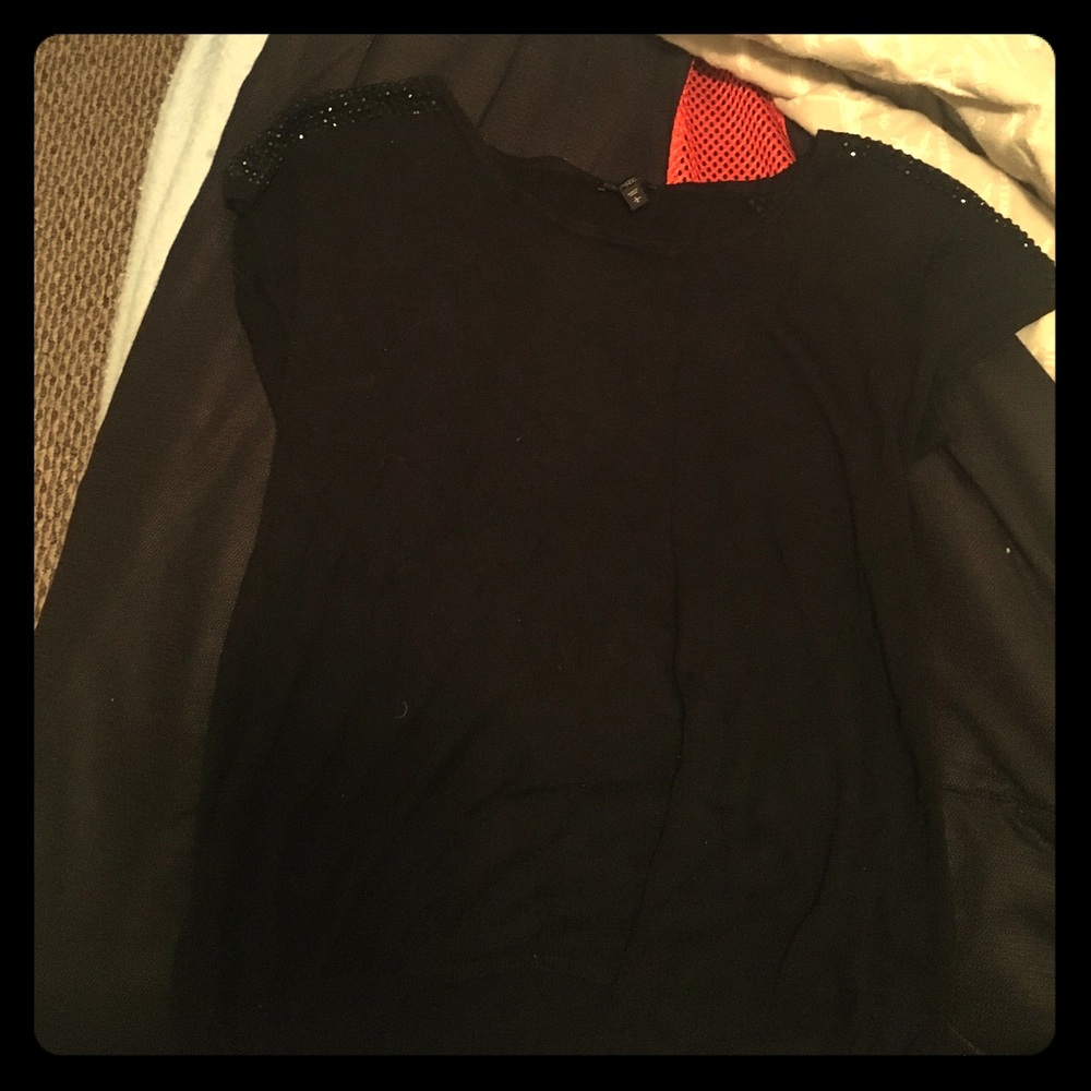 Black express top
