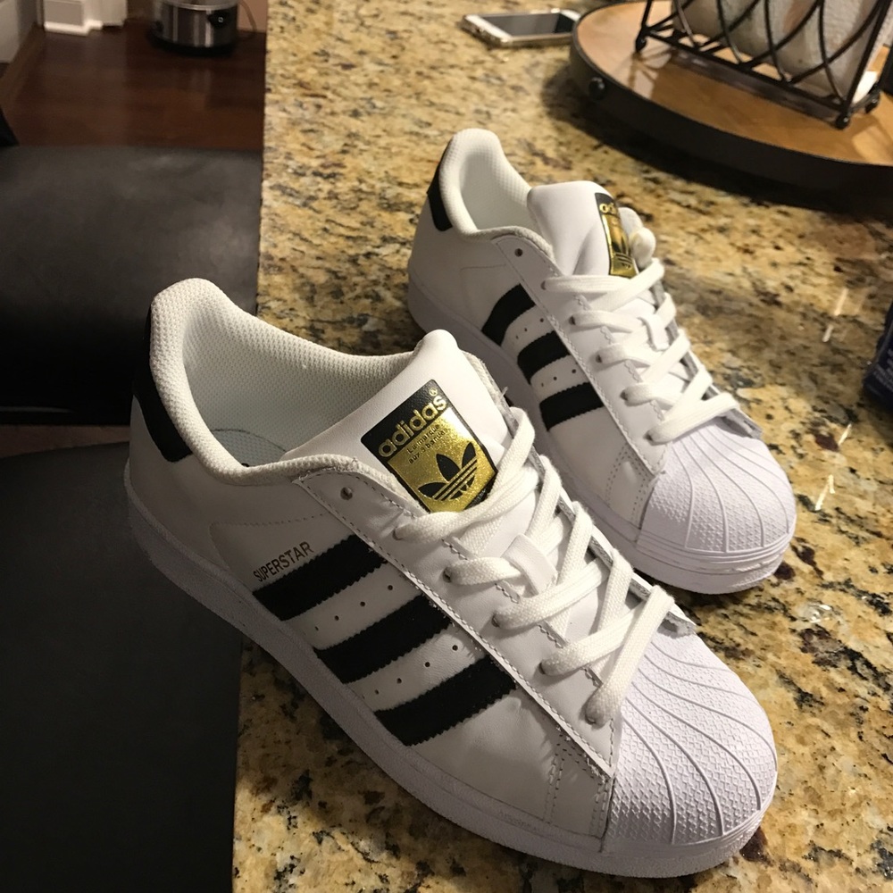 Adidas Superstar Sneakers