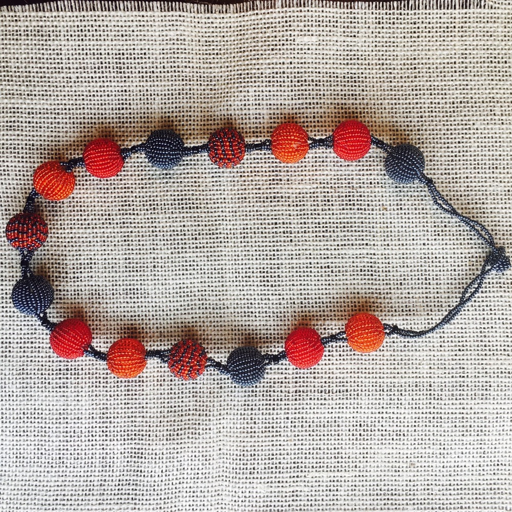 Beaded bobble necklace