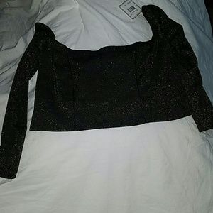Brand new Volcom "Stone Row" crop top.