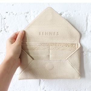 🎉HP!🎉 Rennes Leather Wallet