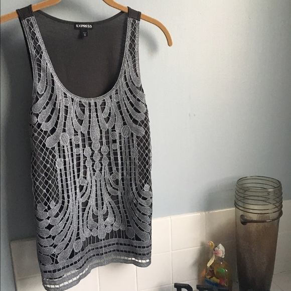 Express Crochet Tank - Picture 2 of 4