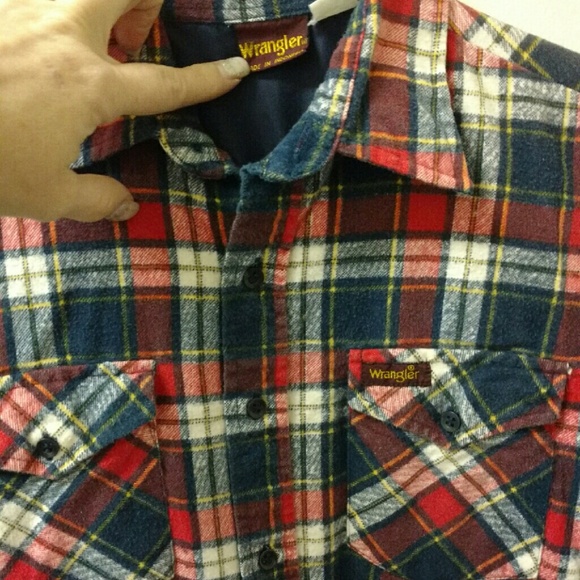 VINTAGE Wrangler Plaid Button Up Shirt (boys) - Picture 5 of 7