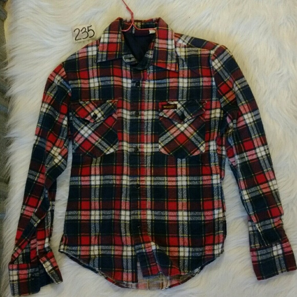 VINTAGE Wrangler Plaid Button Up Shirt (boys) - Picture 6 of 7