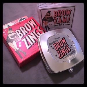 Brow Zings eyebrow color by Benefit - Shade #1