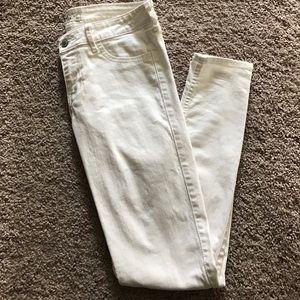 White Hollister skinny jeans