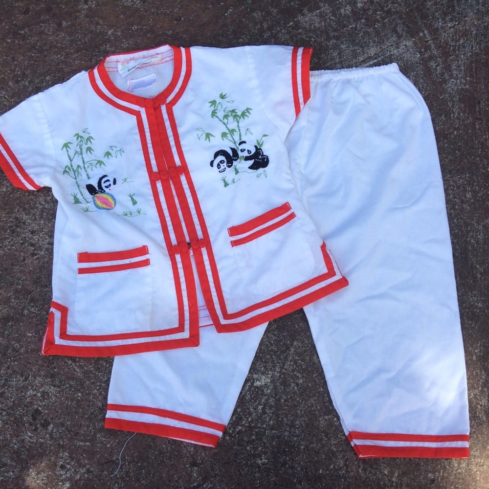 Chinese outfit