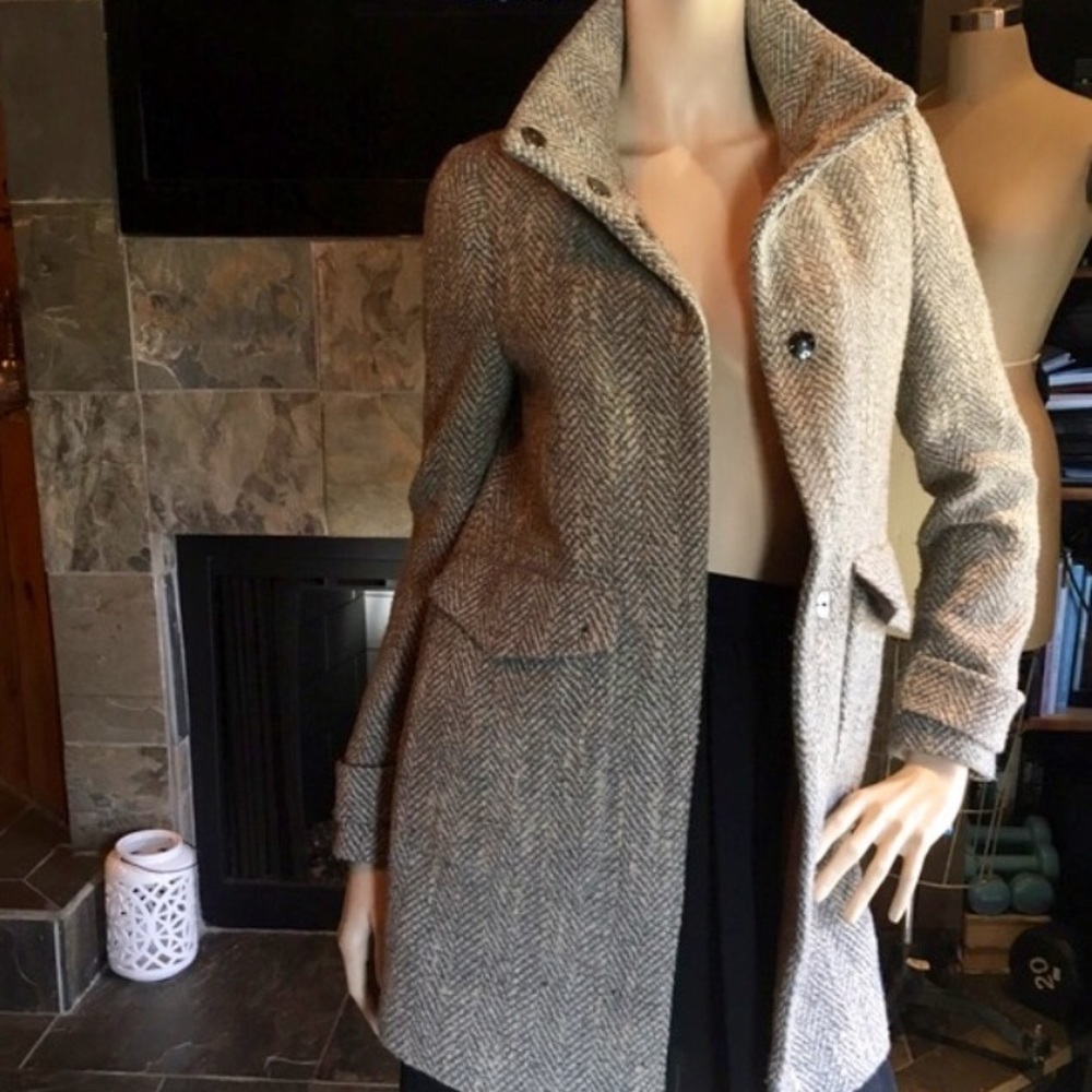 Zara Grey & Cream Peacoat - Picture 2 of 5