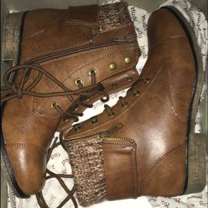 Mudd brand boots