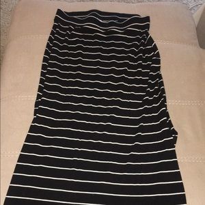 Size large maxi skirt