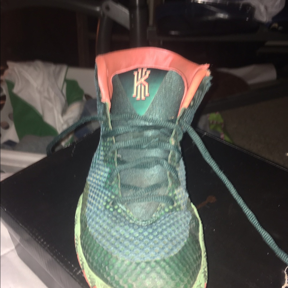 Kyrie 1 flytrap - Picture 2 of 3