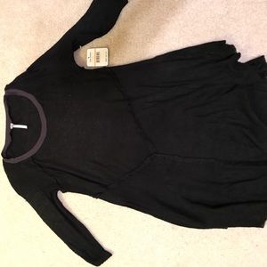 Free people 1/2 sleeve top!