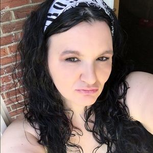 Meet your Posher, Christine