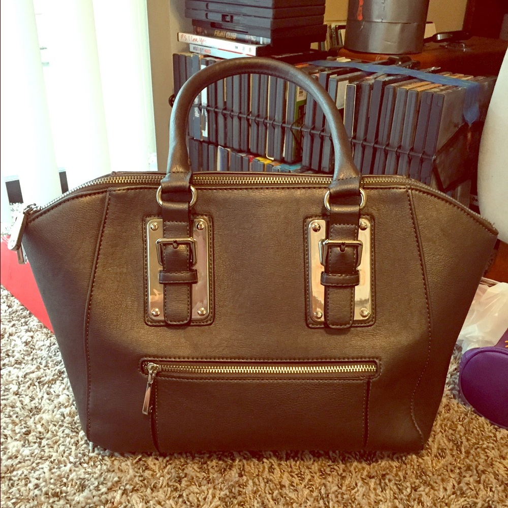Charming Charlie Purse