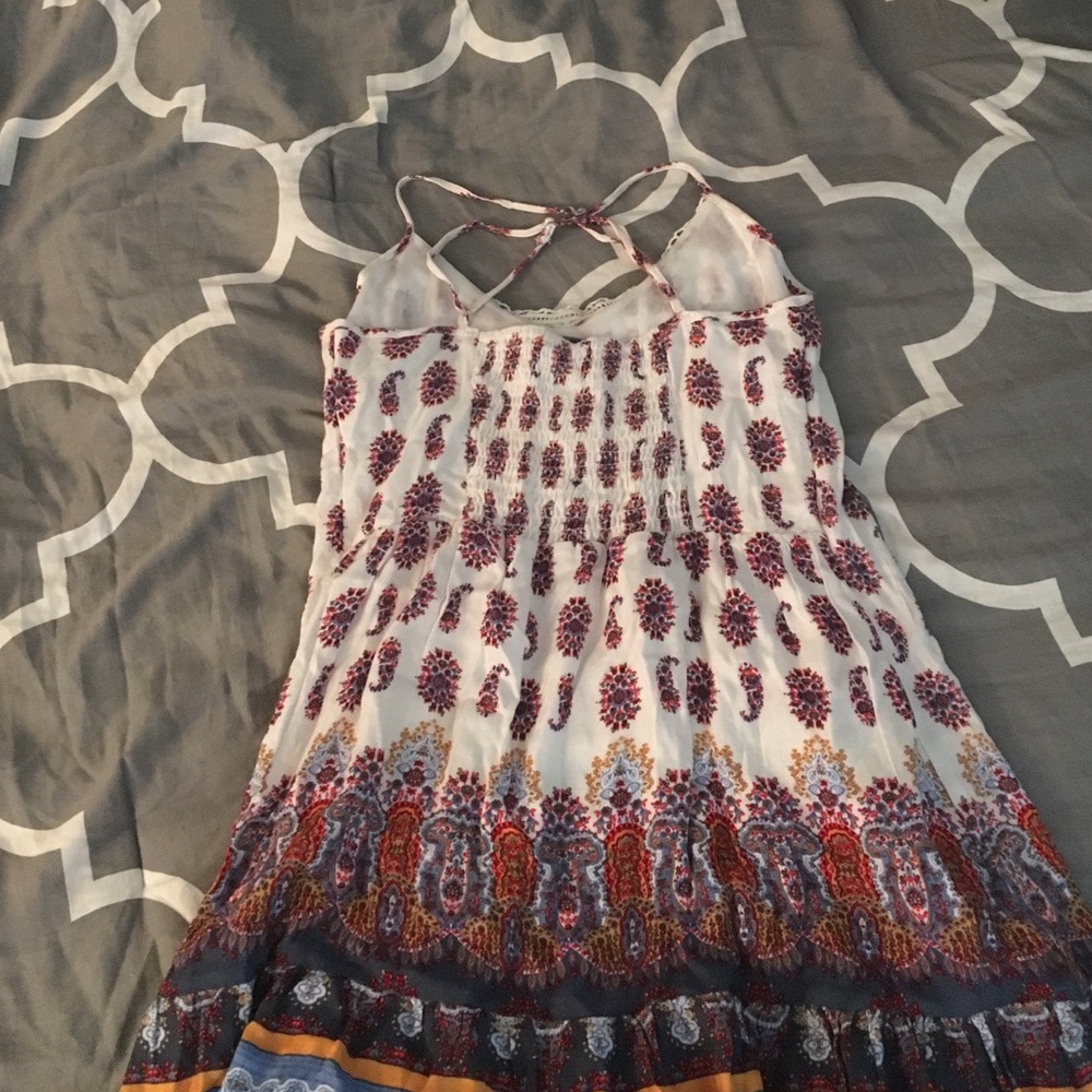 Dress - Picture 2 of 2