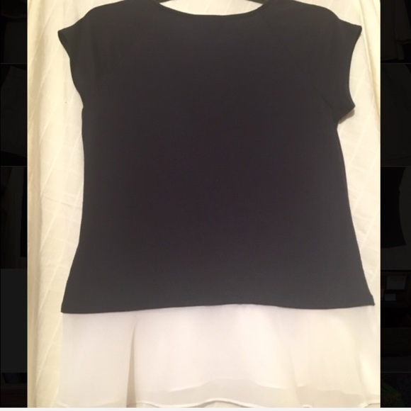 ๐sale!! ๐Top with sheer white ruffle - Picture 4 of 5