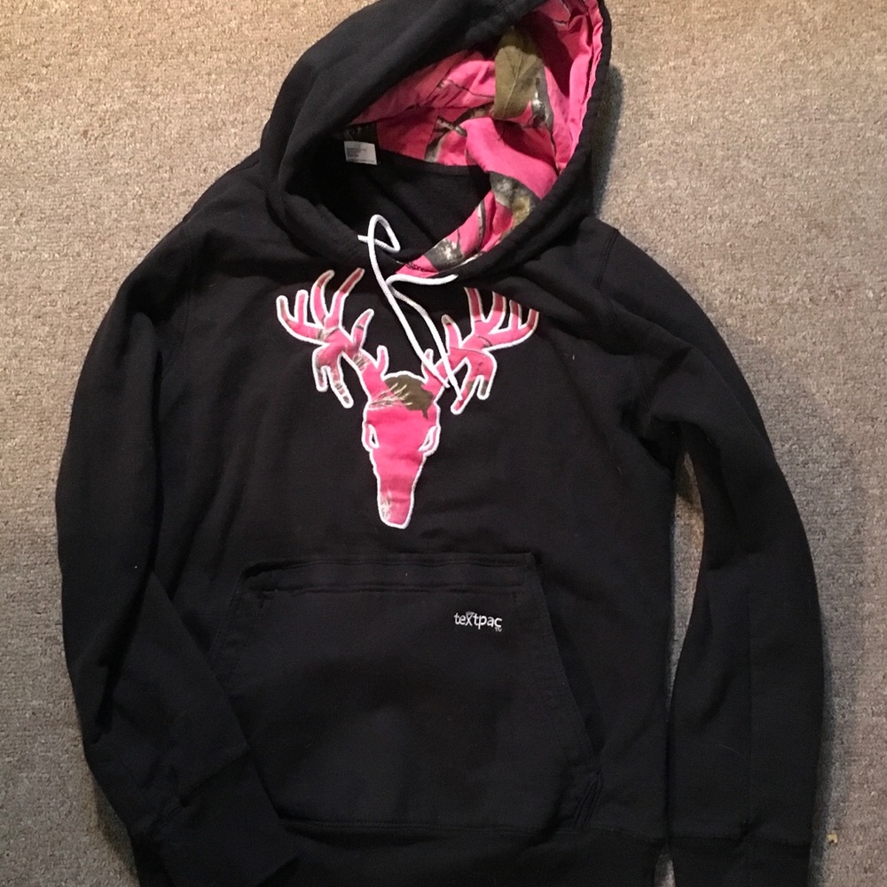 Hot shot hoodie with text PAC