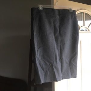 Torrid charcoal grey ponte pencil skirt
