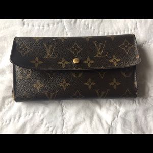 Authentic Louie Vuitton Wallet