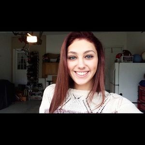 Meet your Posher, Mya