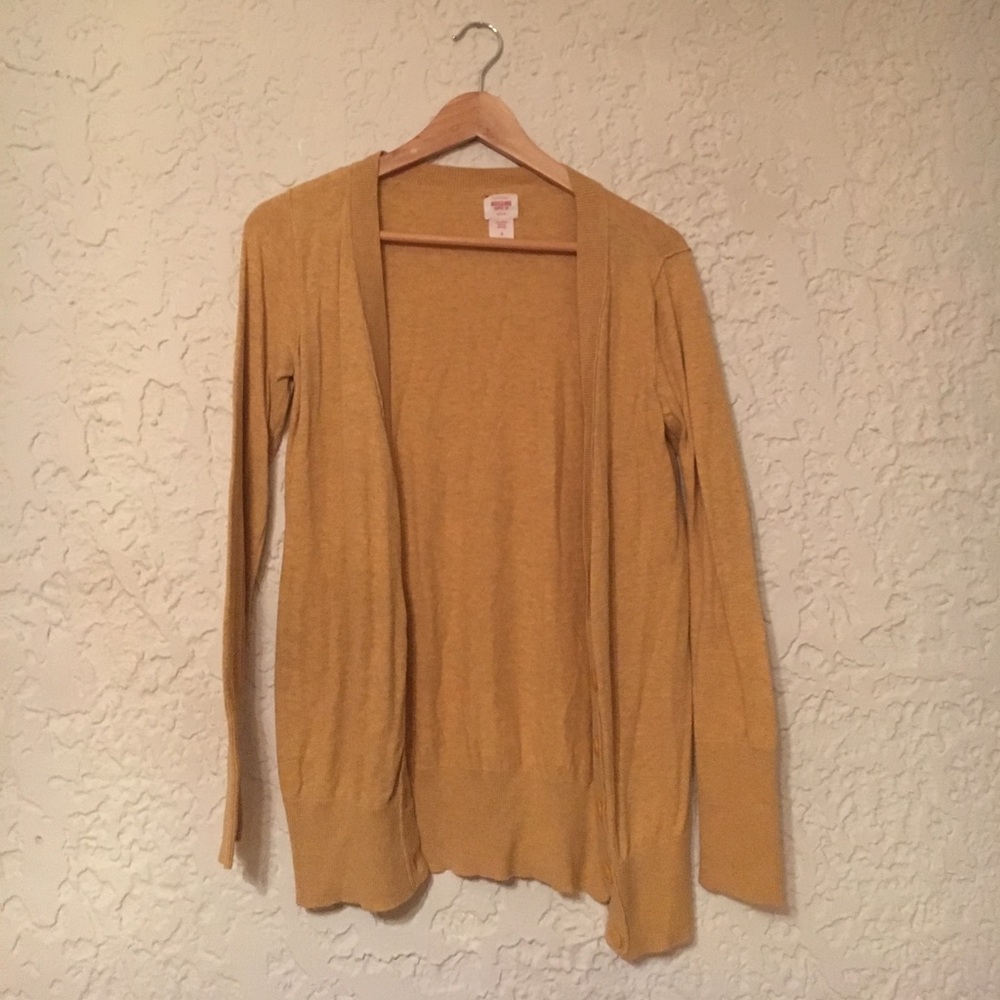 Mustard yellow cardigan