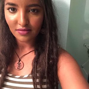 Meet your Posher, Eden