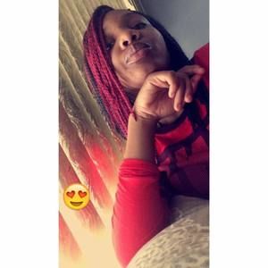 Meet your Posher, Makayla