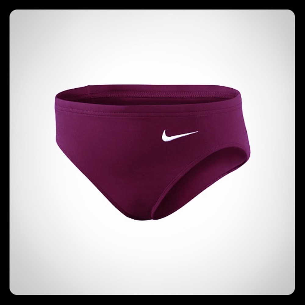 ISO! Nike Racing Buns.
