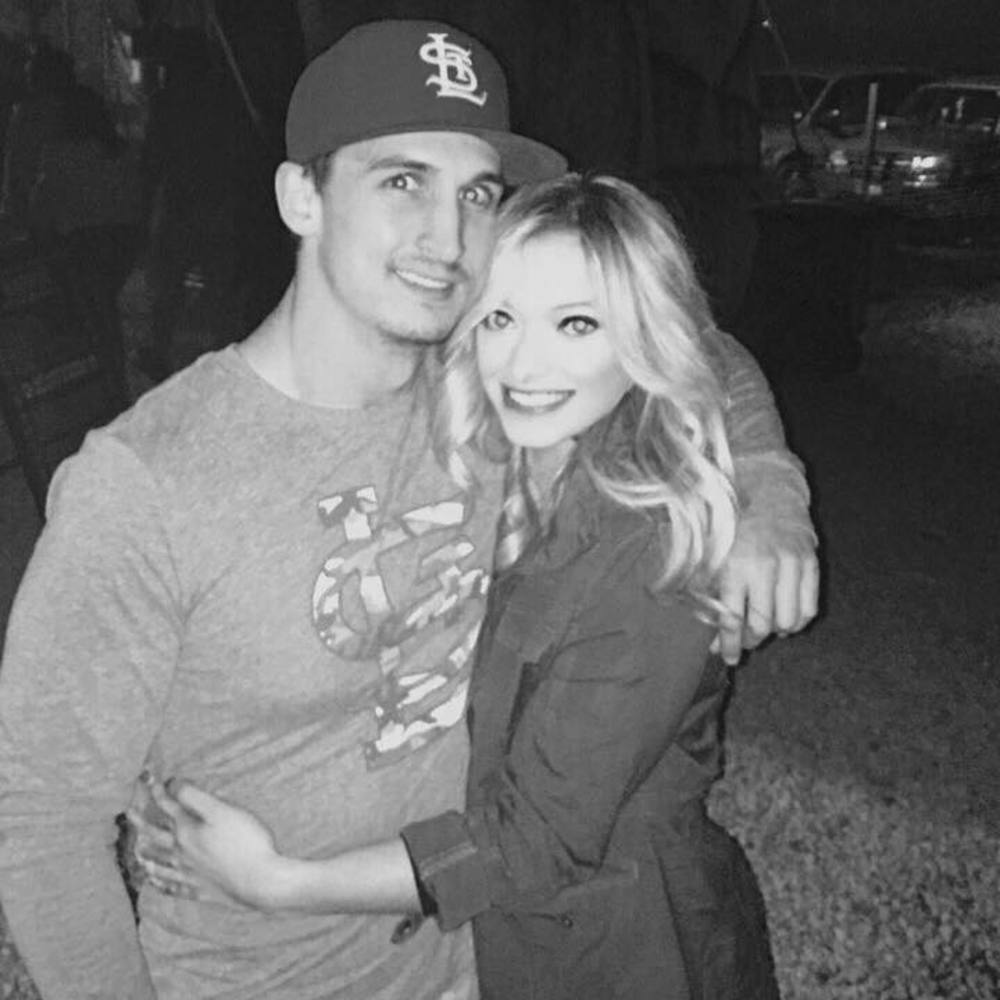 Meet your Posher, Halle