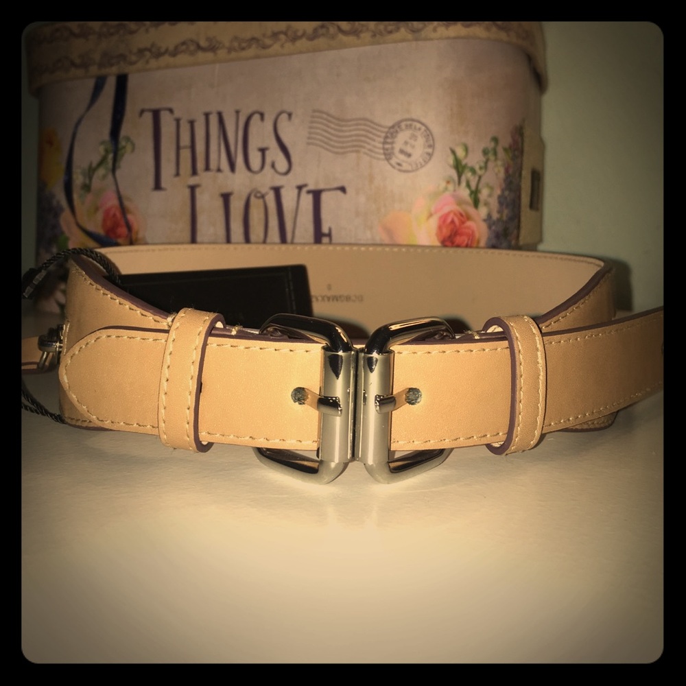 BCBG New Belt, size S, with tags
