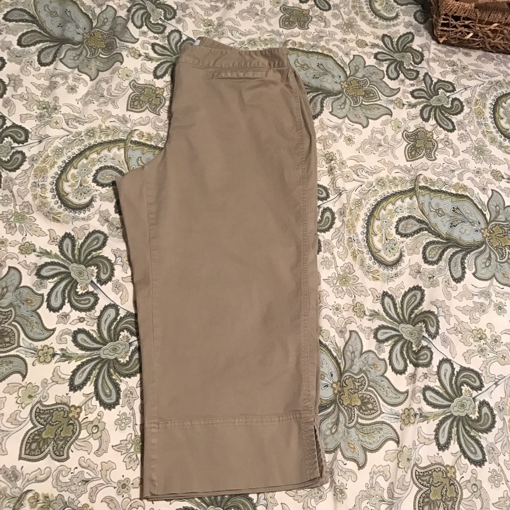 Khaki Capri pants