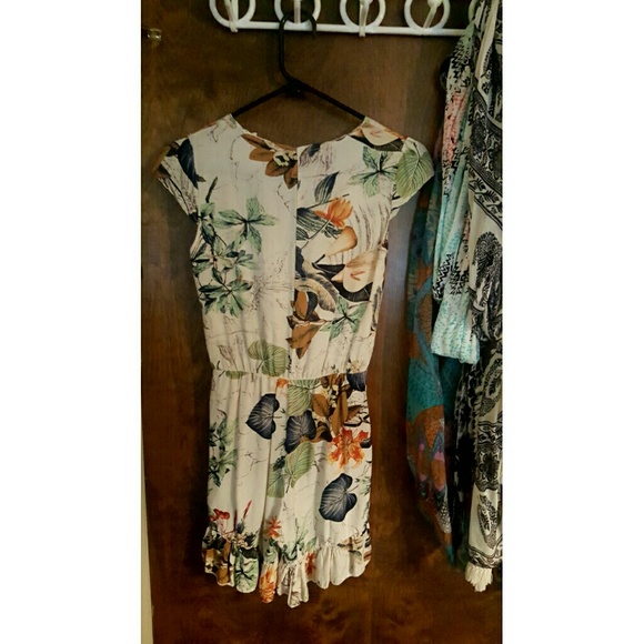 Romper - Picture 2 of 2