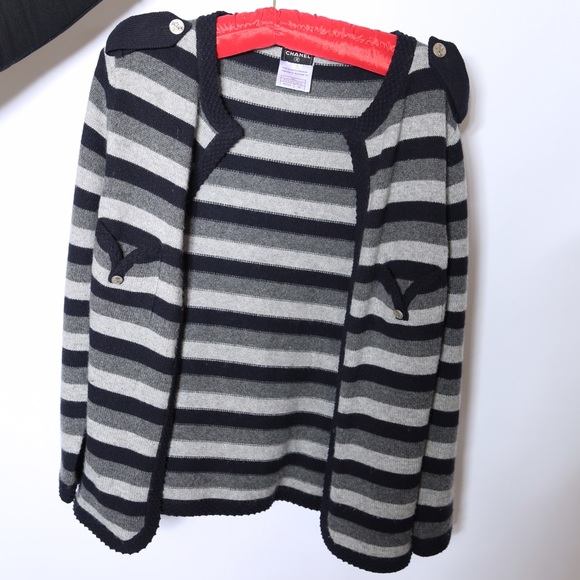 CHANEL Sweaters - Chanel cardigan