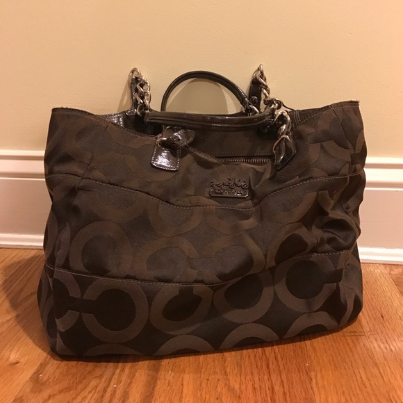 Coach Handbags - Brown Coach Bag!!