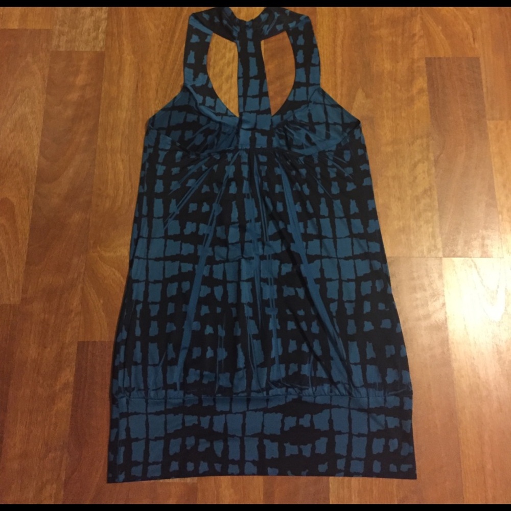 L Racer Back Tank - Picture 2 of 3