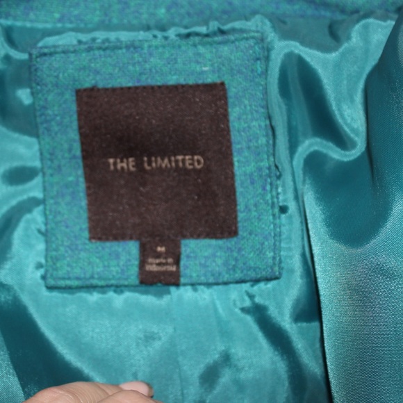 ✨ The Limited ✨ Wool Blazer - Picture 4 of 4