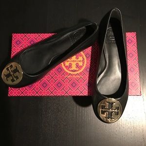 Tory Burch - REVA BALLET•MESTICO - Black/Gold 5.5
