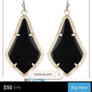 Brand new Kendra Scott earrings