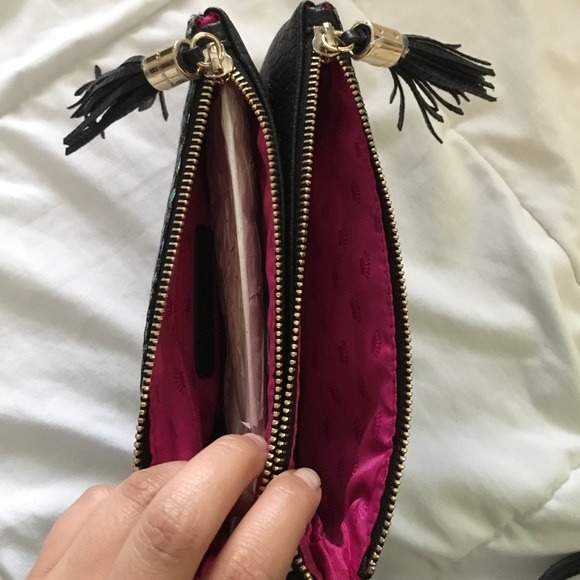 Purse - Picture 3 of 4