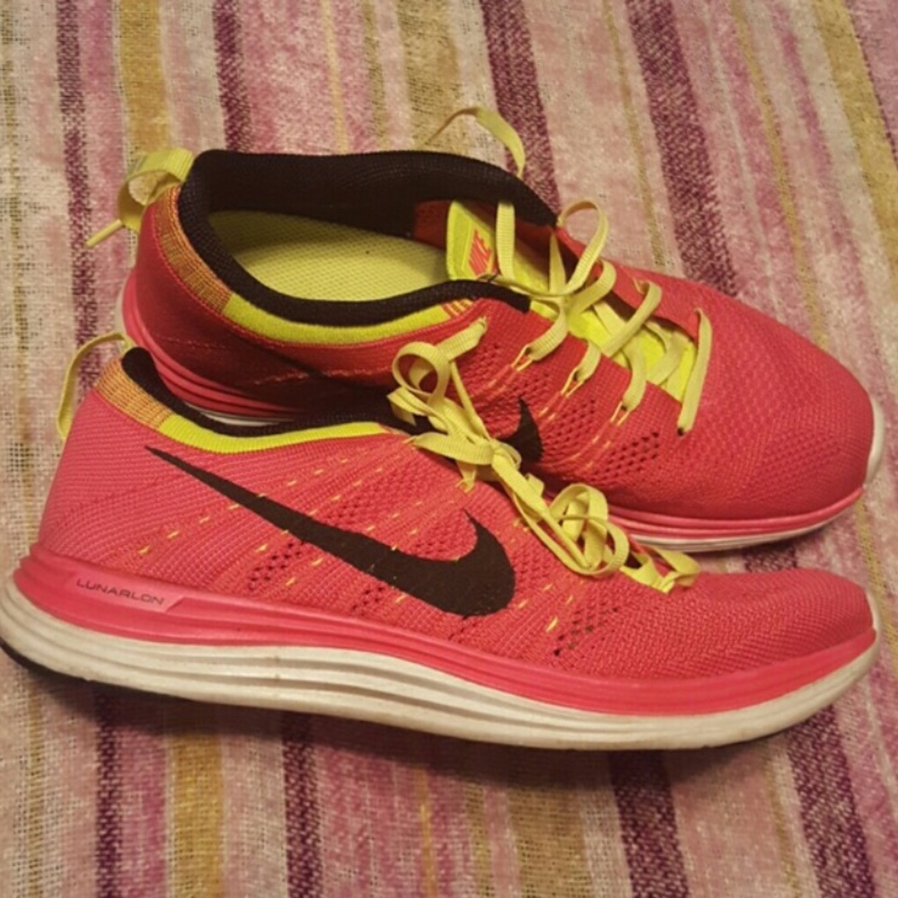 Pink Lunarglide Nikes