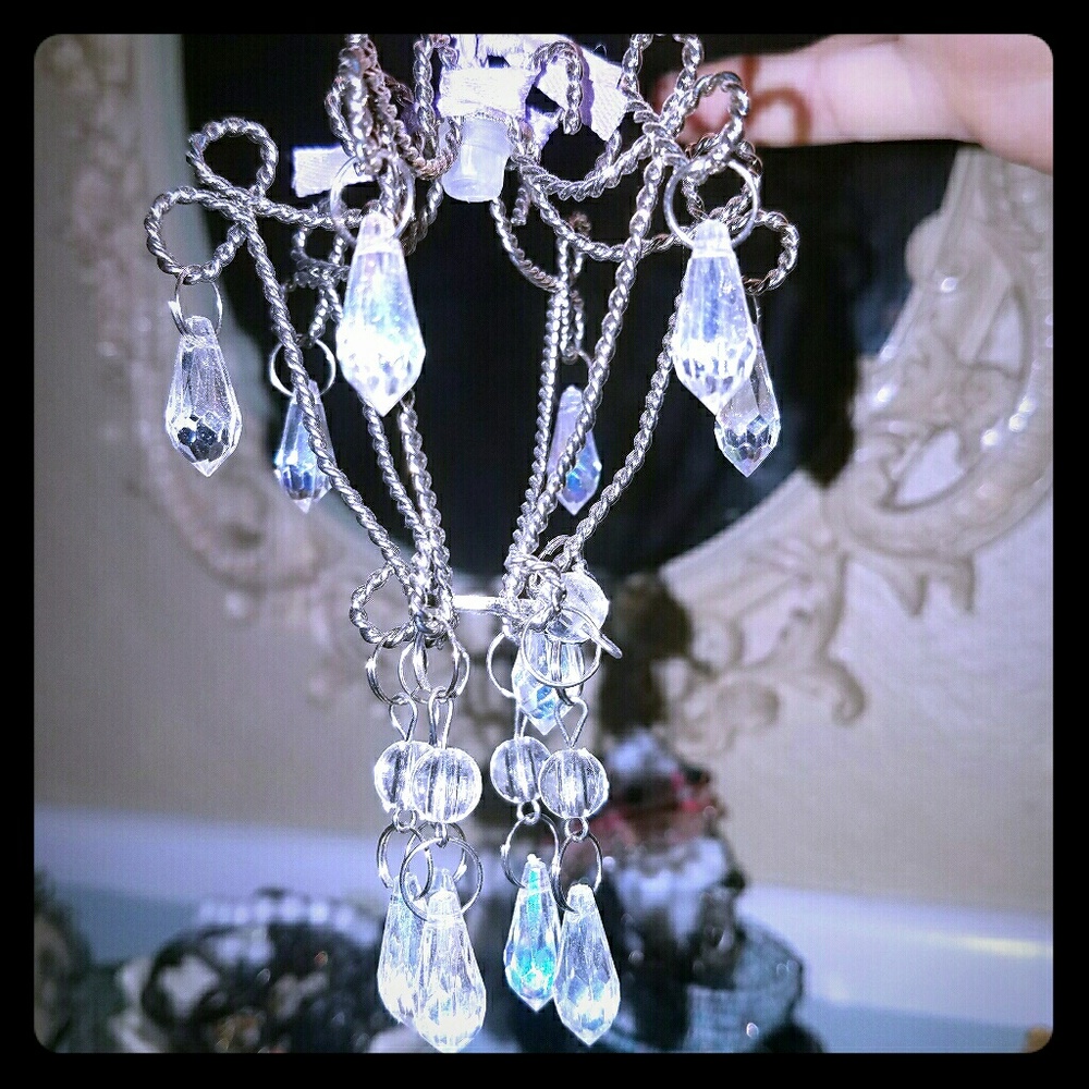 Mini chandeliers