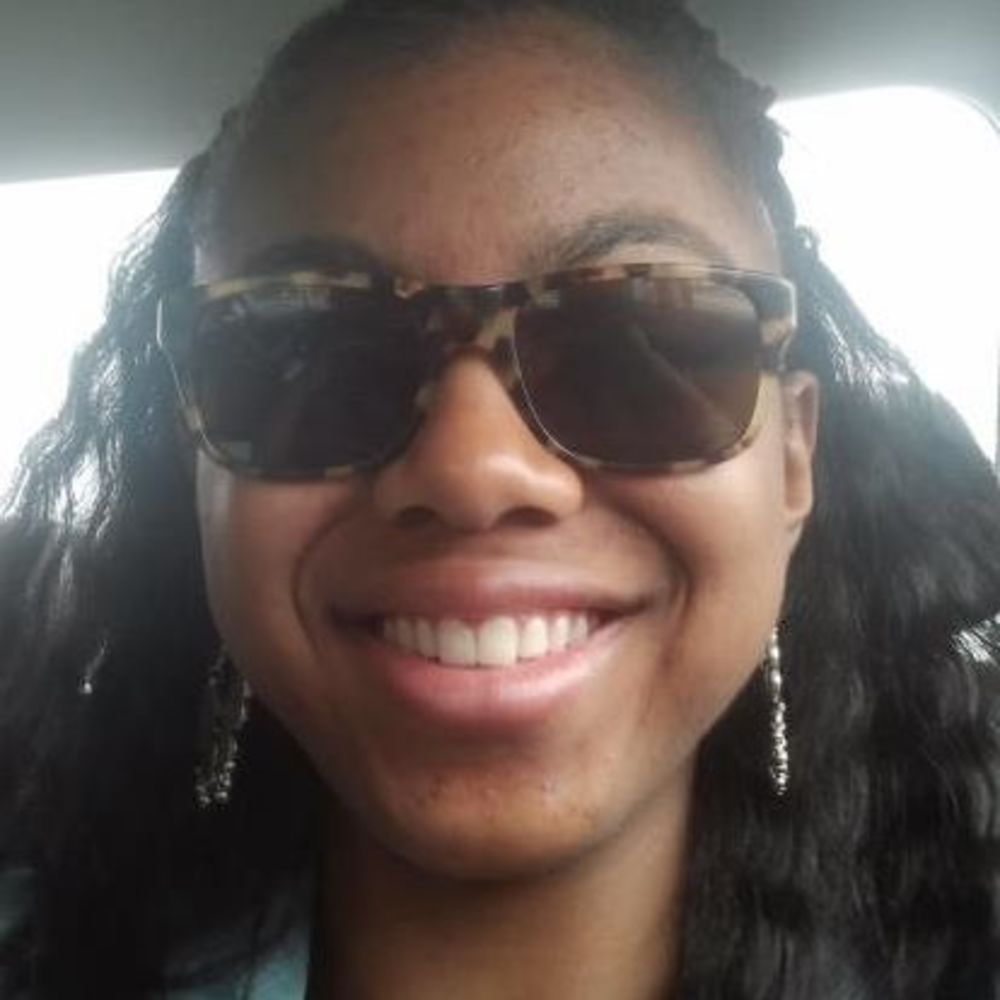 Meet your Posher, Jessica