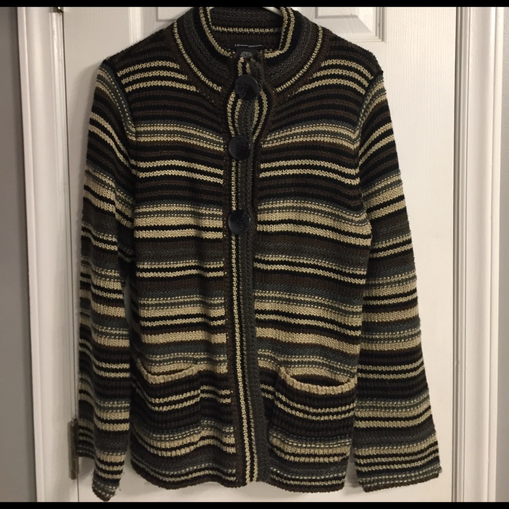 Large button sweater