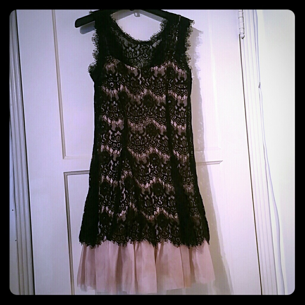 Black lacy dress