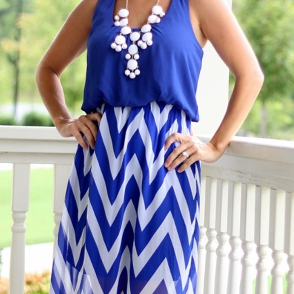 Dresses & Skirts - Lightweight Blue and White Maxi Dress