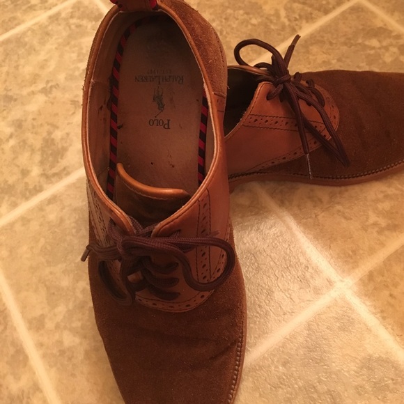 Shoes - Picture 2 of 4