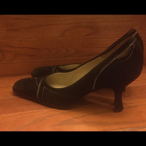 PRADA SUEDE SHOES - Picture 2 of 5