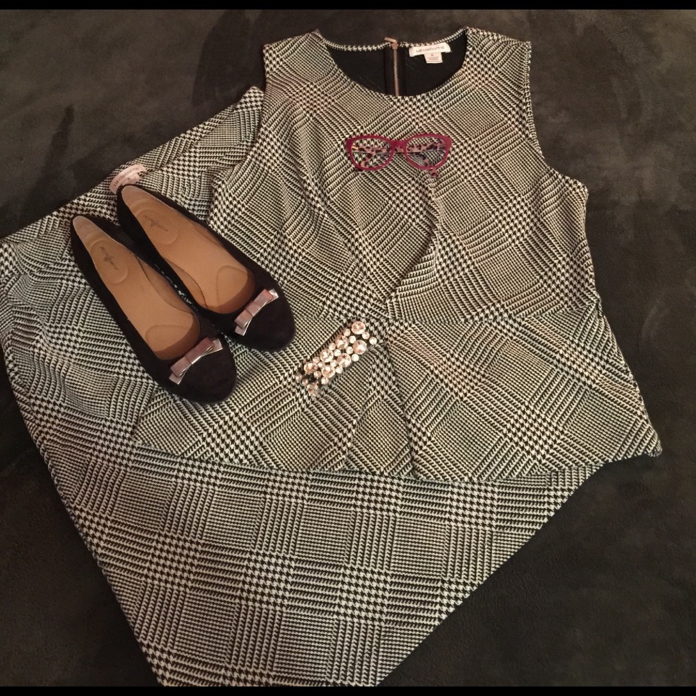 Liz Claiborne professional top & skirt