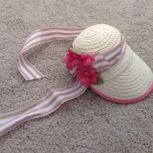 Caroline's bonnet and top +bag